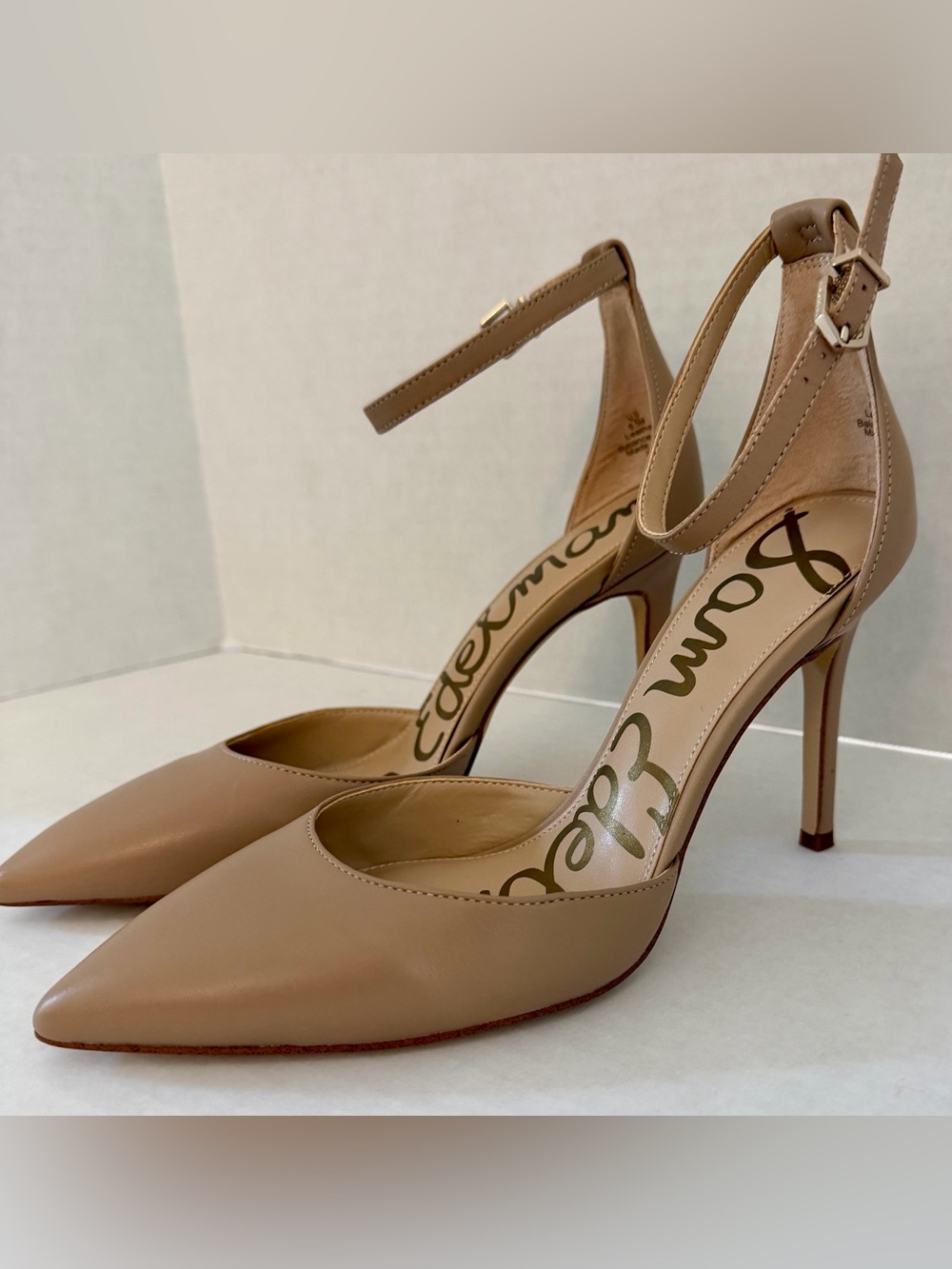 New Sam Edelman Harlow NUDE Leather Pumps Size 6.5 NIB - Picture 4 of 7